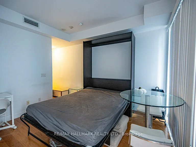 1080 Bay St #1507 — Photo 9