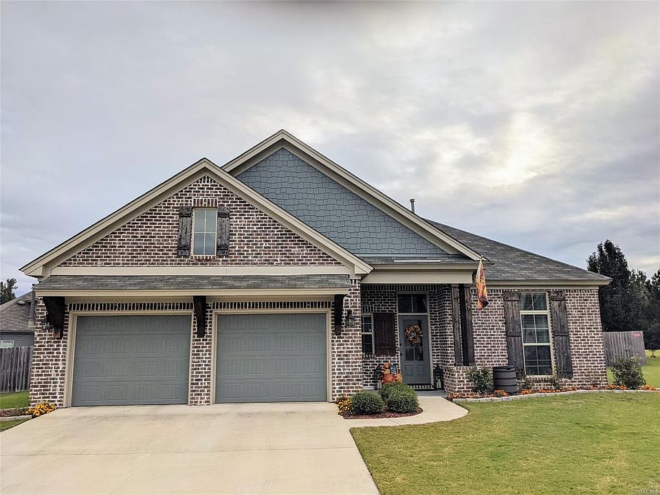 1st image of 700 Charlemont Ln