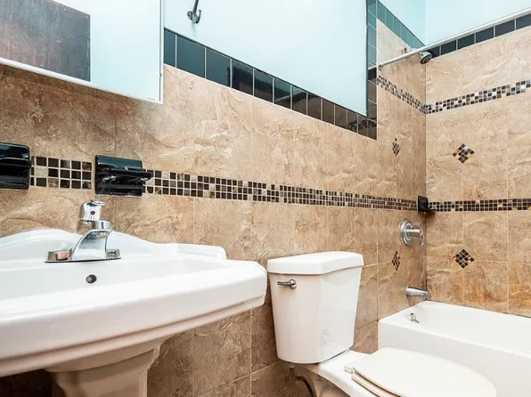 279 Menahan Street image 15 of 15