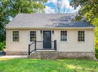 28 Florence St, Stanhope, NJ 07874