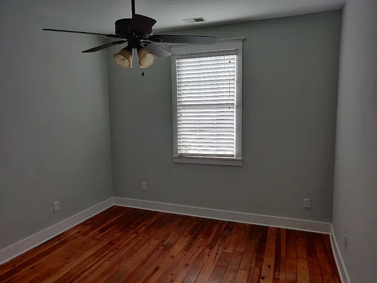 53 America St — Photo 17