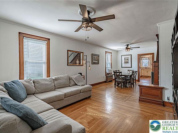 5th image of 826 Lincoln Ave