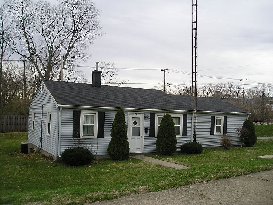 1st image of 403 NW J St
