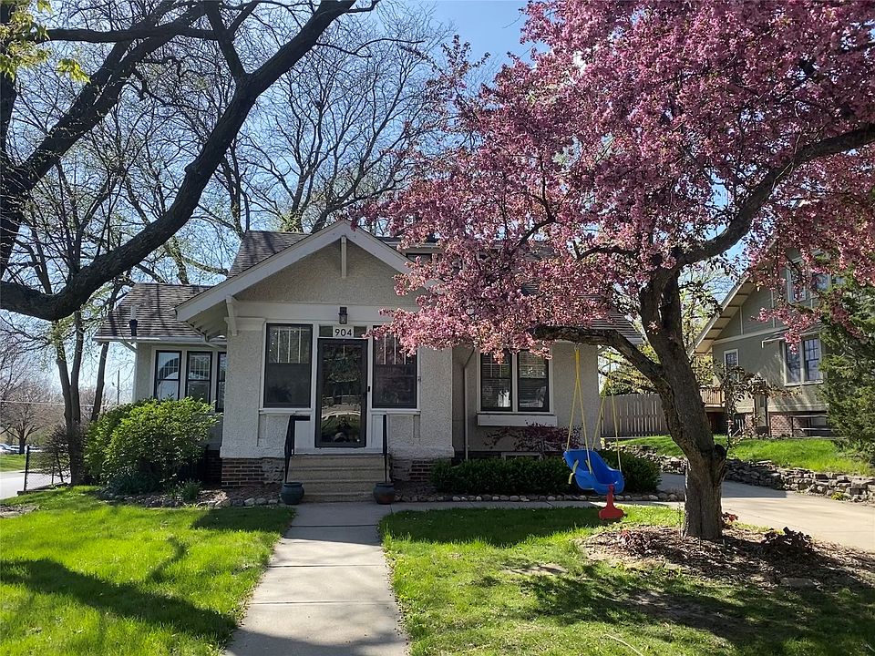 1st image of 904 45th St