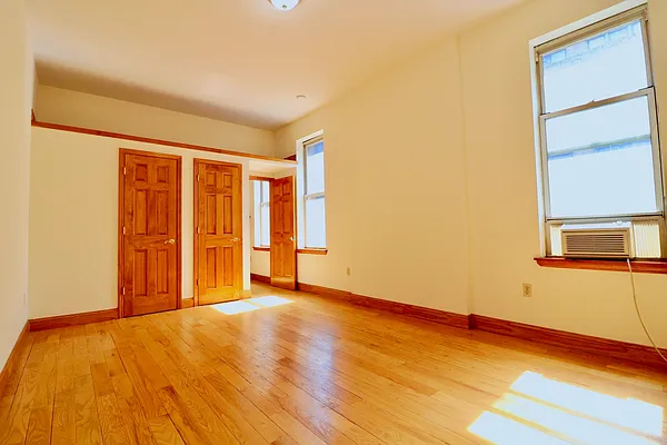 Rented by Spire Group | media 13