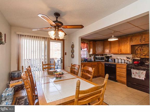 4th image of 5463 Houghton Pl