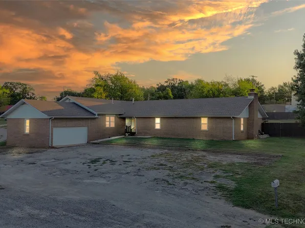 107 N Magnolia, Drumright, OK 74030