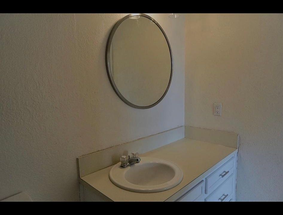 602 E Story St, Brownfield, TX 79316 Zillow