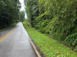 874 Carson Segars Rd, Maysville, GA 30558