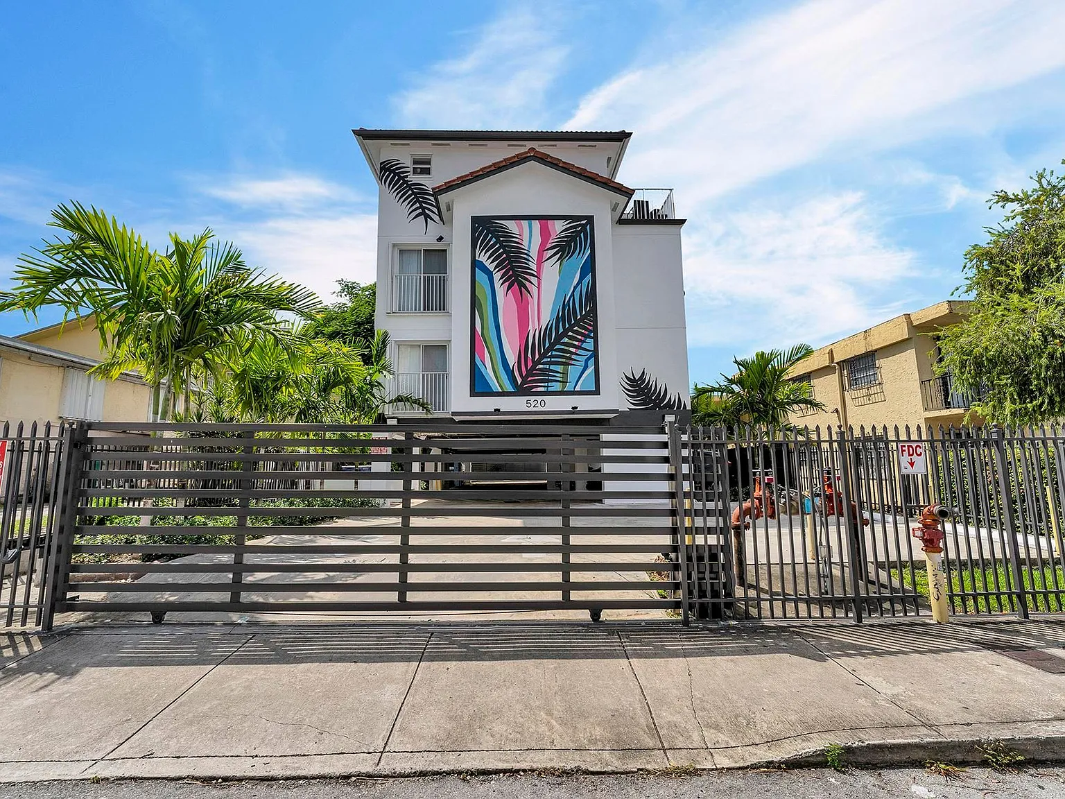 West Brickell Flats — Photo 3