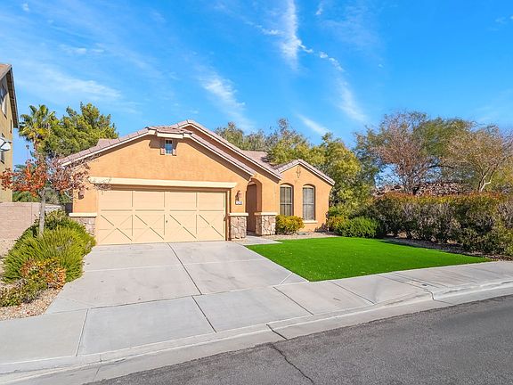 2nd image of 1256 Sonatina Dr