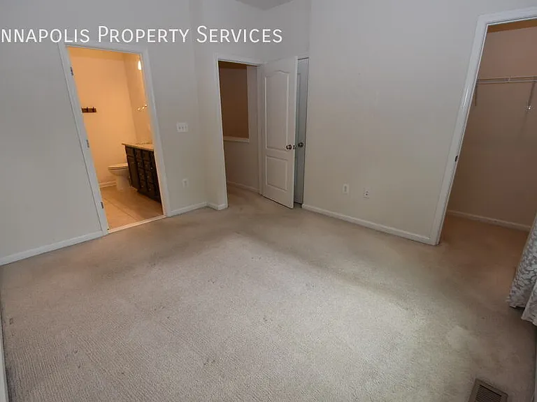 2818 Etley Ct — Photo 43