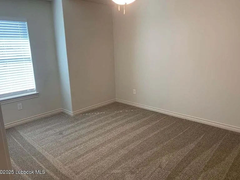 12002 Evanston Ave #B — Photo 13