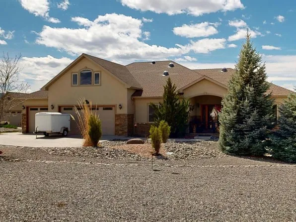 69072 Oak Grove Road, Montrose, CO 81401