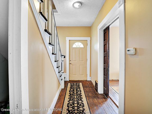 3rd image of 403 N Pennsylvania Ave #33-01