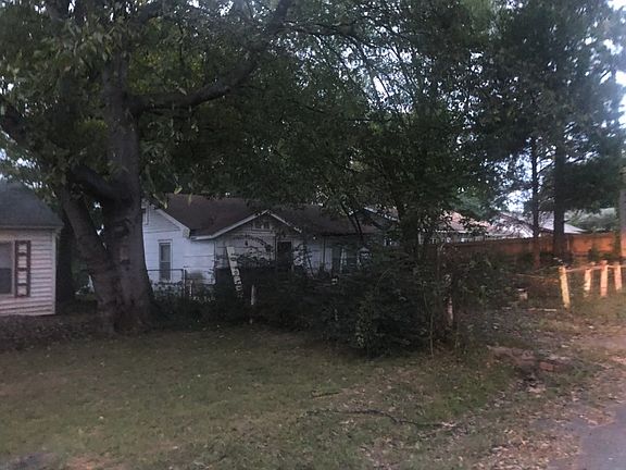 3rd image of 407 N 24th St