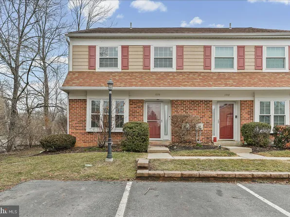 1356 Putnam Blvd #9, Wallingford, PA 19086