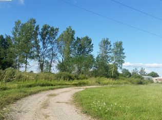 2575 Eighteen Mile Rd, Kent City, MI 49330