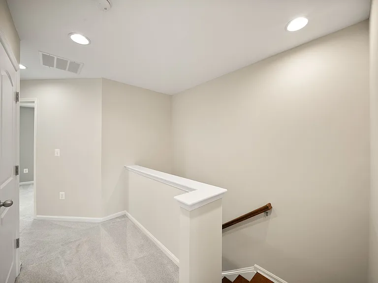1431 Occoquan Heights Ct — Photo 31