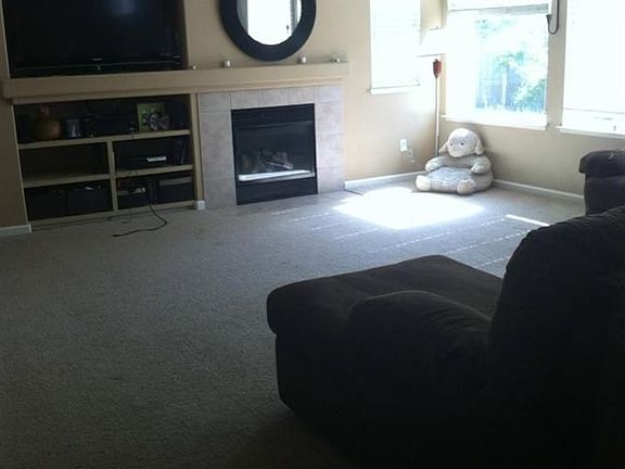 3rd image of 9121 Barbaresco Cir