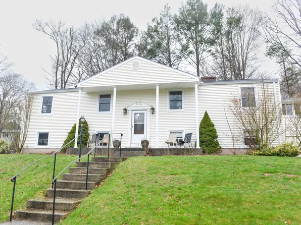 126 Hollyberry Lane, Plainville, CT 06062