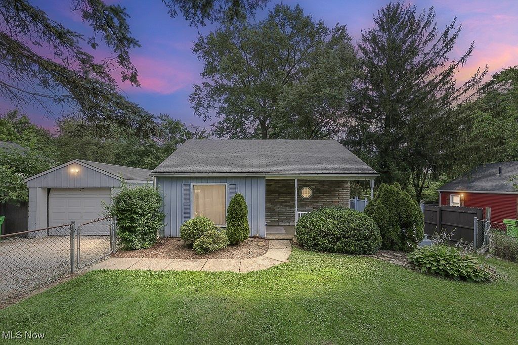 768 Northwest Ave, Tallmadge, OH 44278 | Zillow