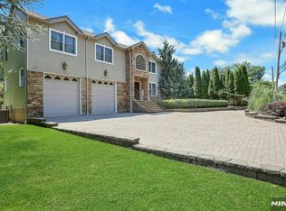 215 White Ave, Old Tappan, NJ 07675