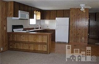 2nd image of 9553 NE Oakmont Court