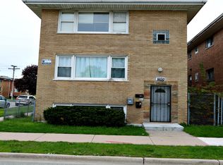 1600 Madison St APT 2, Maywood, IL 60153