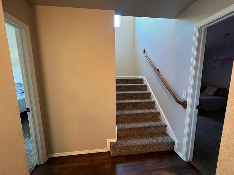 1805 E Jacksonville St — Photo 30