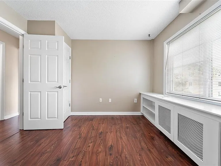 406 S Cedar Ave #307 — Photo 10