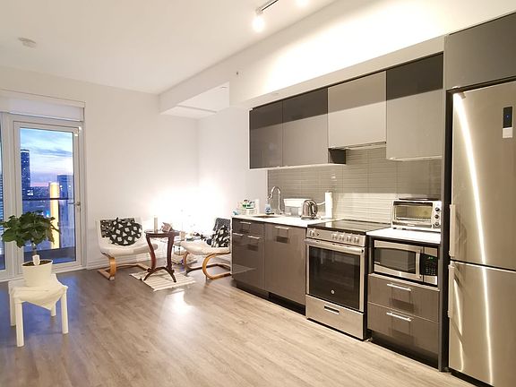2nd image of 251 Jarvis St #3408