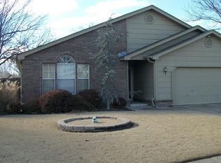 610 S Magnolia Pl, Broken Arrow, OK 74012