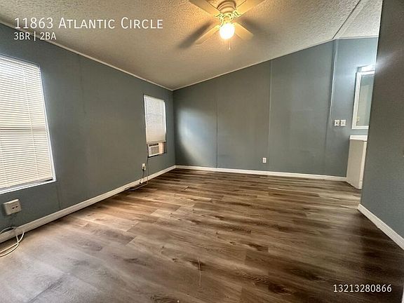 4th image of 11863 Atlantic Cir