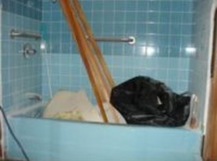 94 Brookshaven Rd, Groton, CT 06340