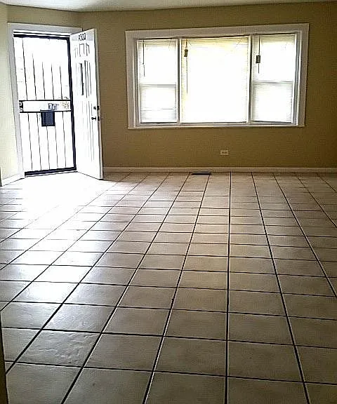 8500 S Kingston Ave #1 — Photo 6
