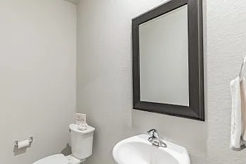 7811 Toledo Bnd — Photo 9