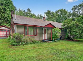 33 4th St, Godeffroy, NY 12729