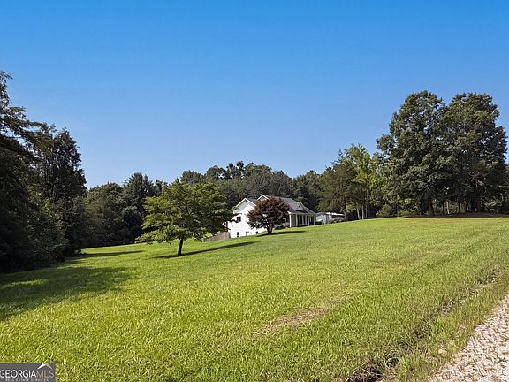 5th image of 98 Eb Rd