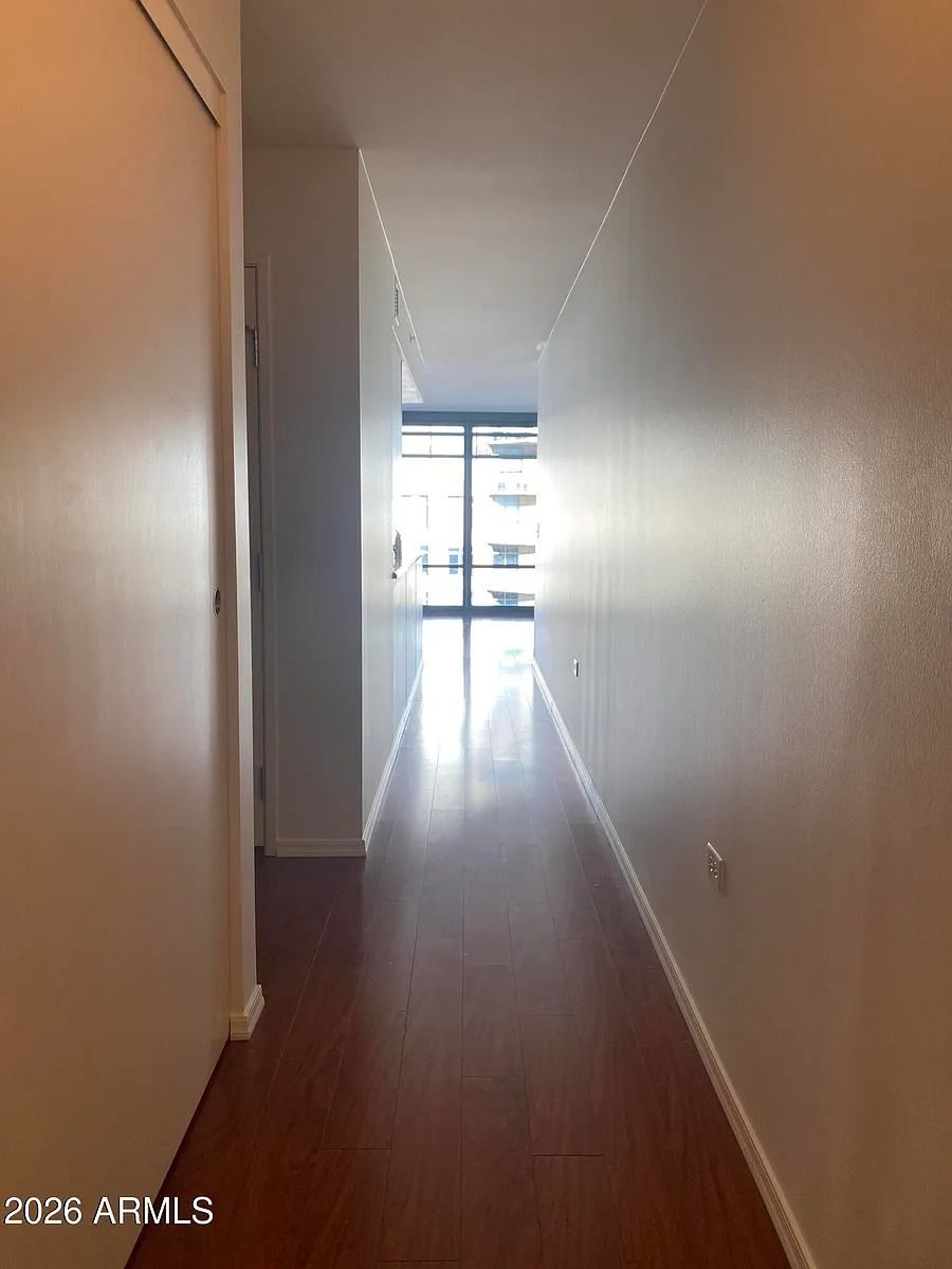 Building Photo - 4808 N 24th St #1102