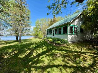 122 W View Ln, North Hero, VT 05474