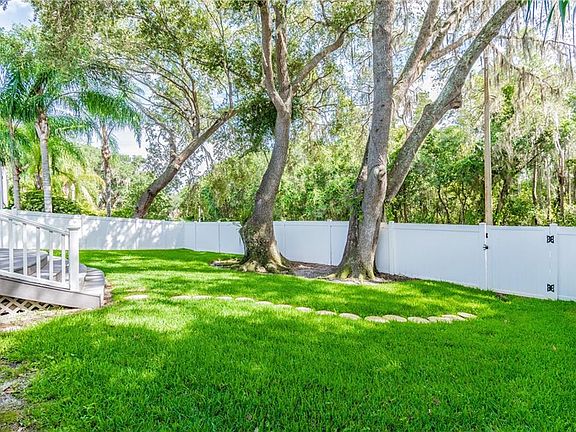 5th image of 30607 Lanesborough Cir