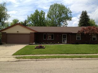 903 Cardinal Dr, Lebanon, OH 45036