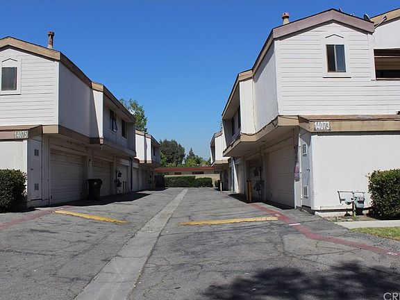 3rd image of 14073 Van Nuys Blvd Unit 1