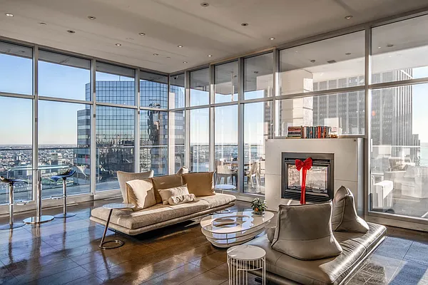 Sold by Platinum Properties | media 37