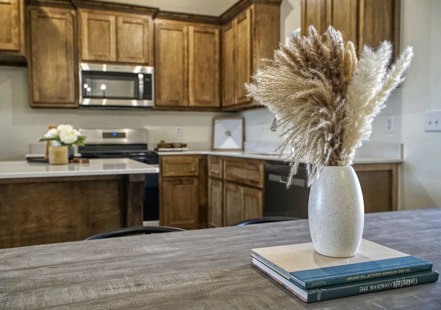 Brand New Home in Washington! — Photo 4