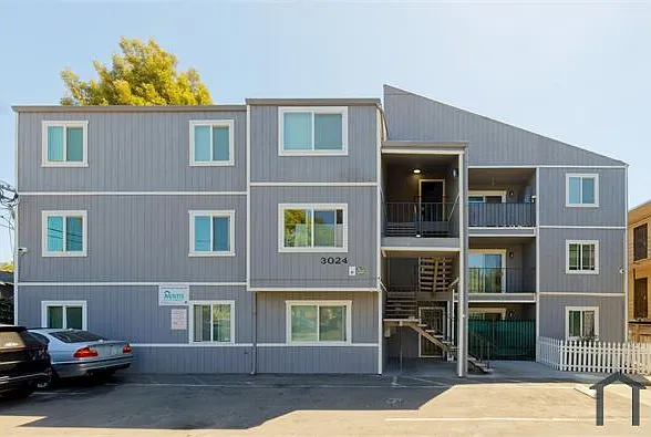 3024 Fruitvale Ave #10 — Photo 3