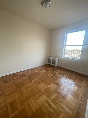 Rented by EZ Sell Realty | media 5