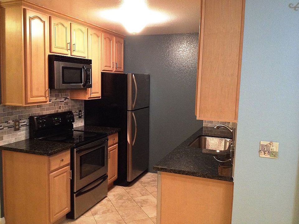 1st image of 2250 Monroe St APT 171