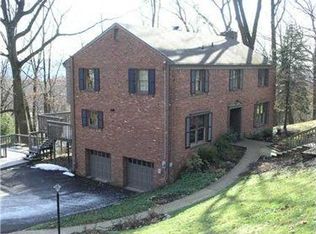 207 Grandview Dr S, Pittsburgh, PA 15215